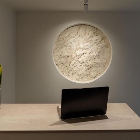 Athens Design Suites Екстериор снимка