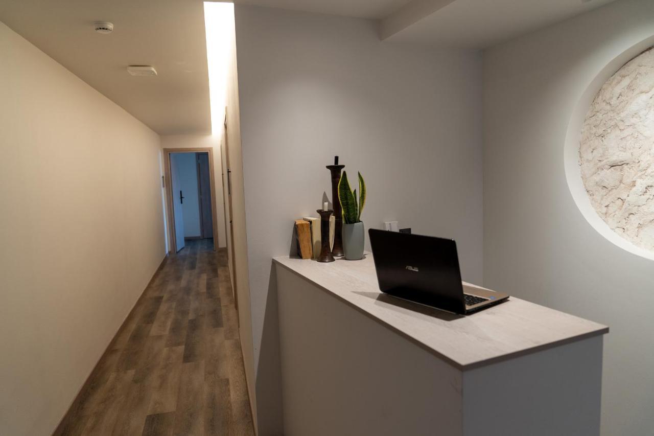 Athens Design Suites Екстериор снимка