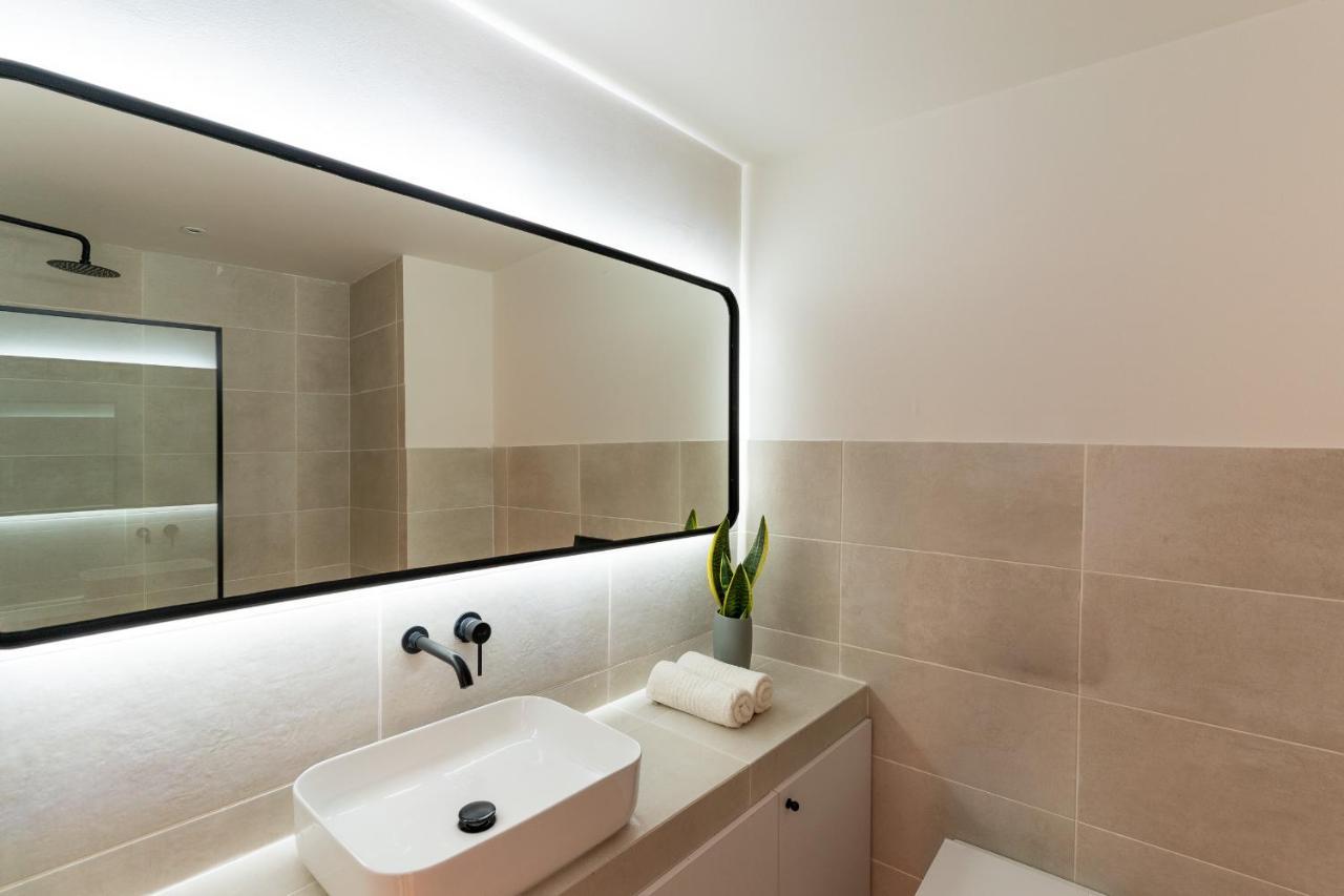 Athens Design Suites Екстериор снимка